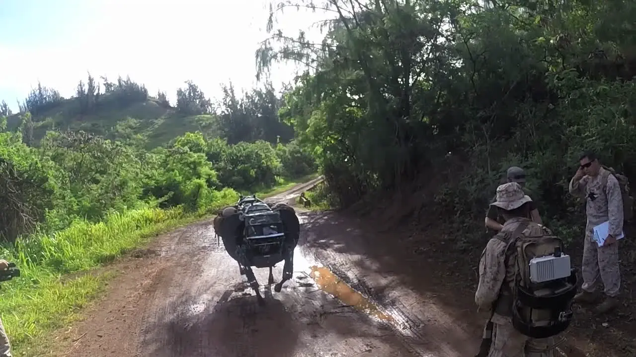 The Legged Squad Support System Robotic Mule Is Demonstrated By The Us Army 8