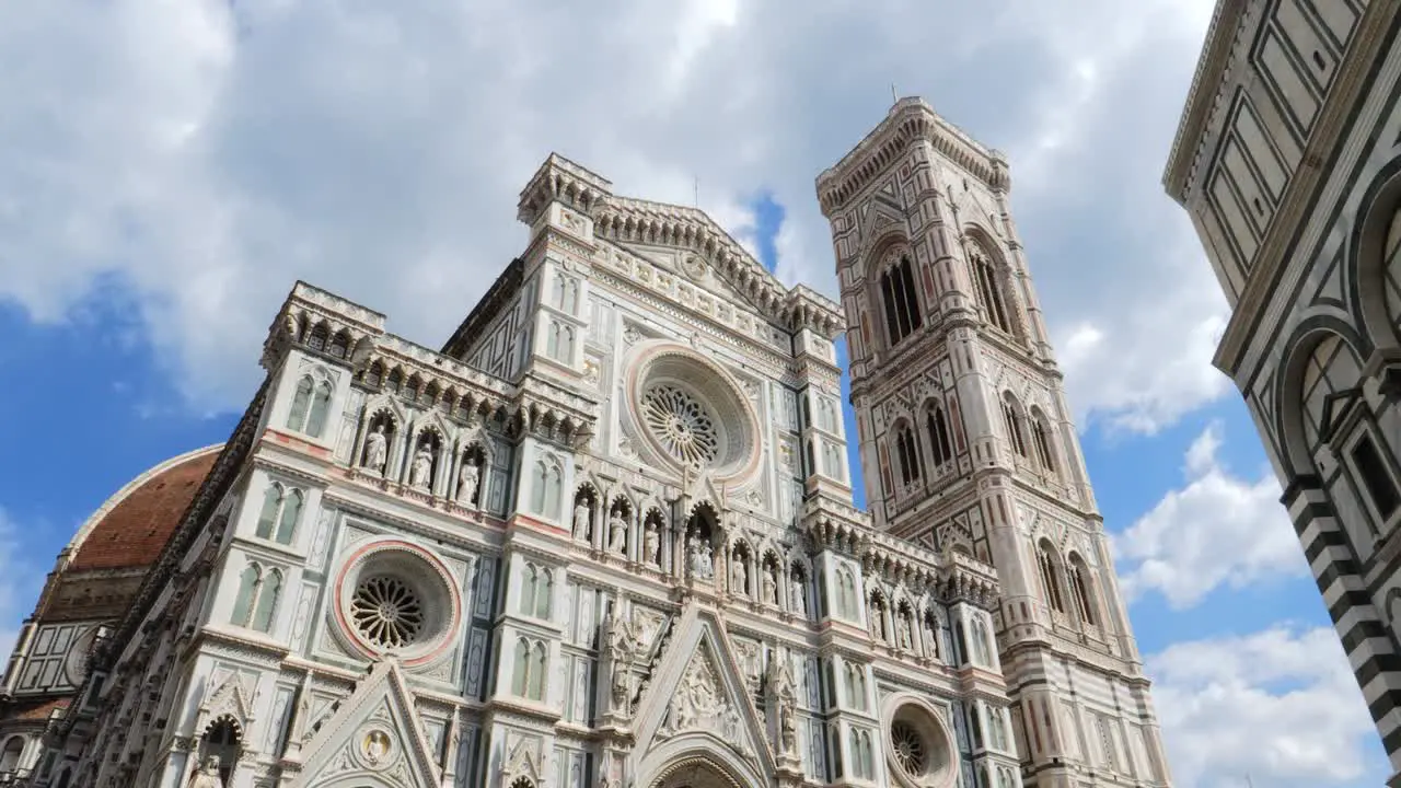 Panning Up Florence Cathedral