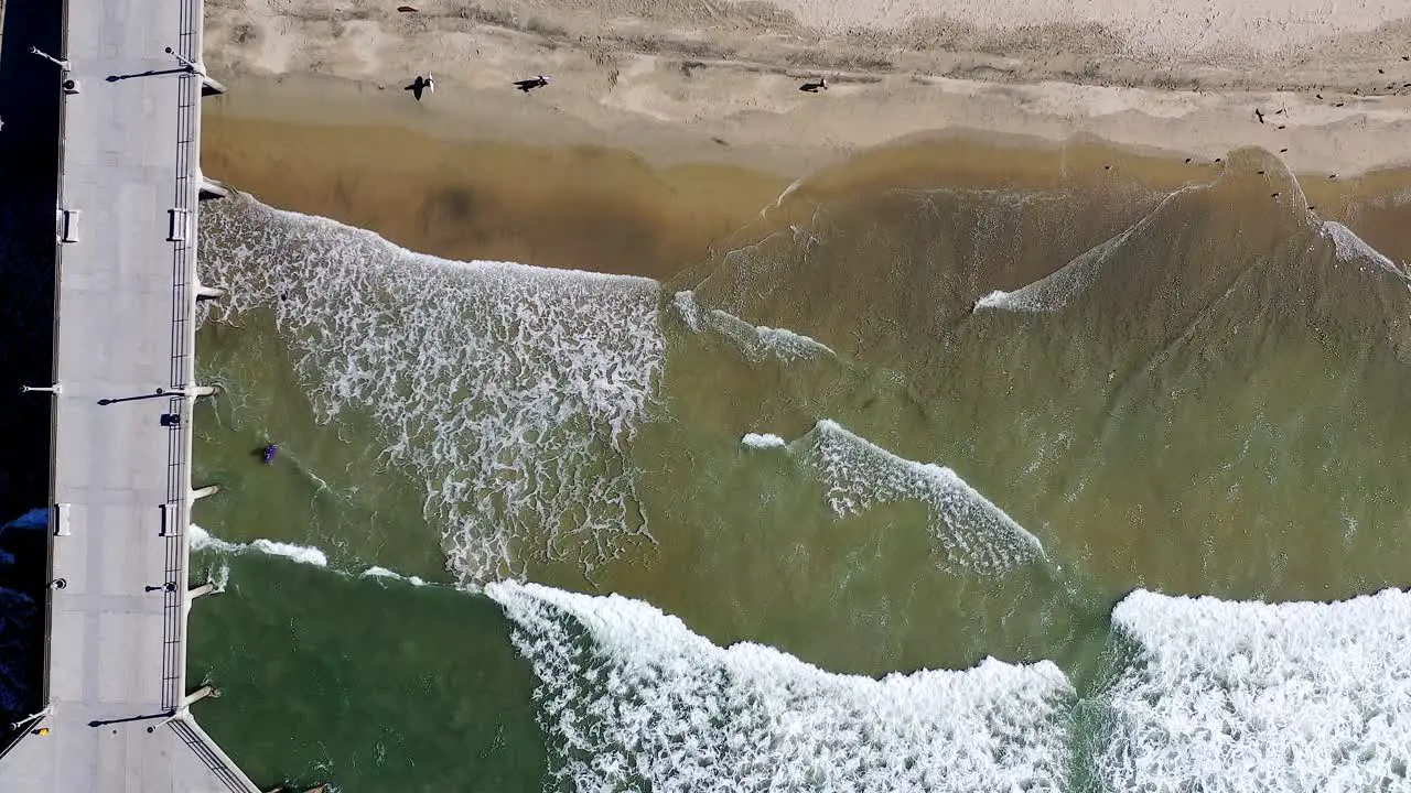 This is a left pan with the camera pointed straight down