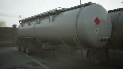 fuel truck for transport fuel to petrochemical oil refinery