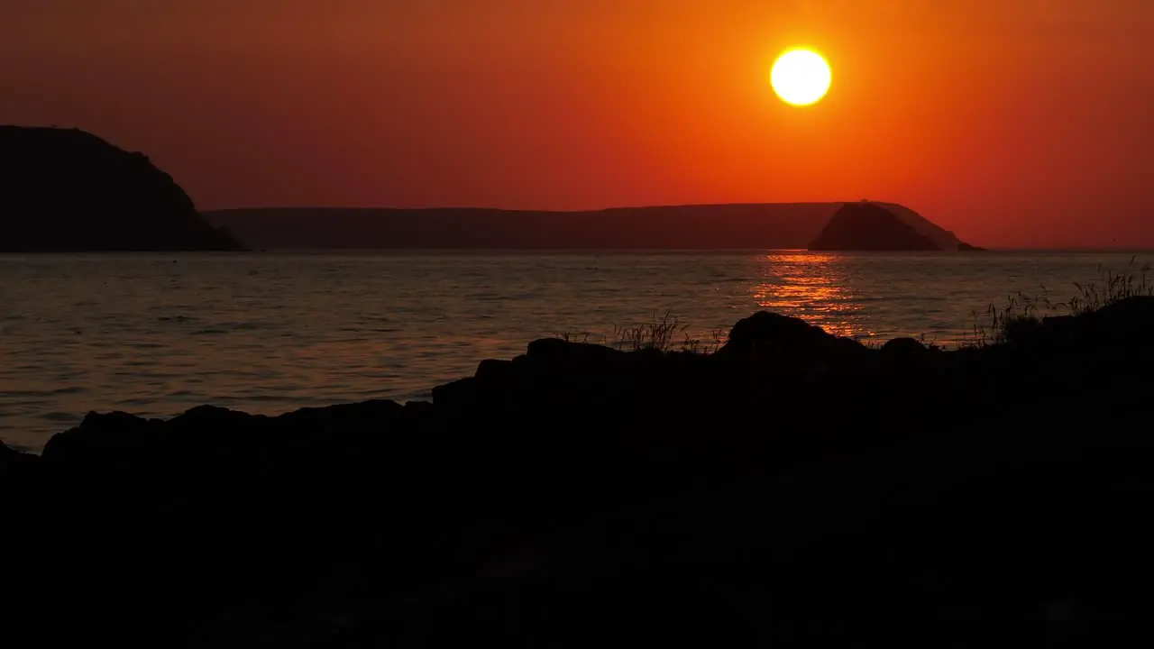 Cornwall Southcoast Coastline Sunrise Birds Flying Over Sea