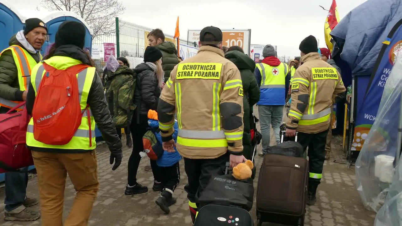 Polish Volunteers Helping Refugees From Ukraine With Humanitarian Aid