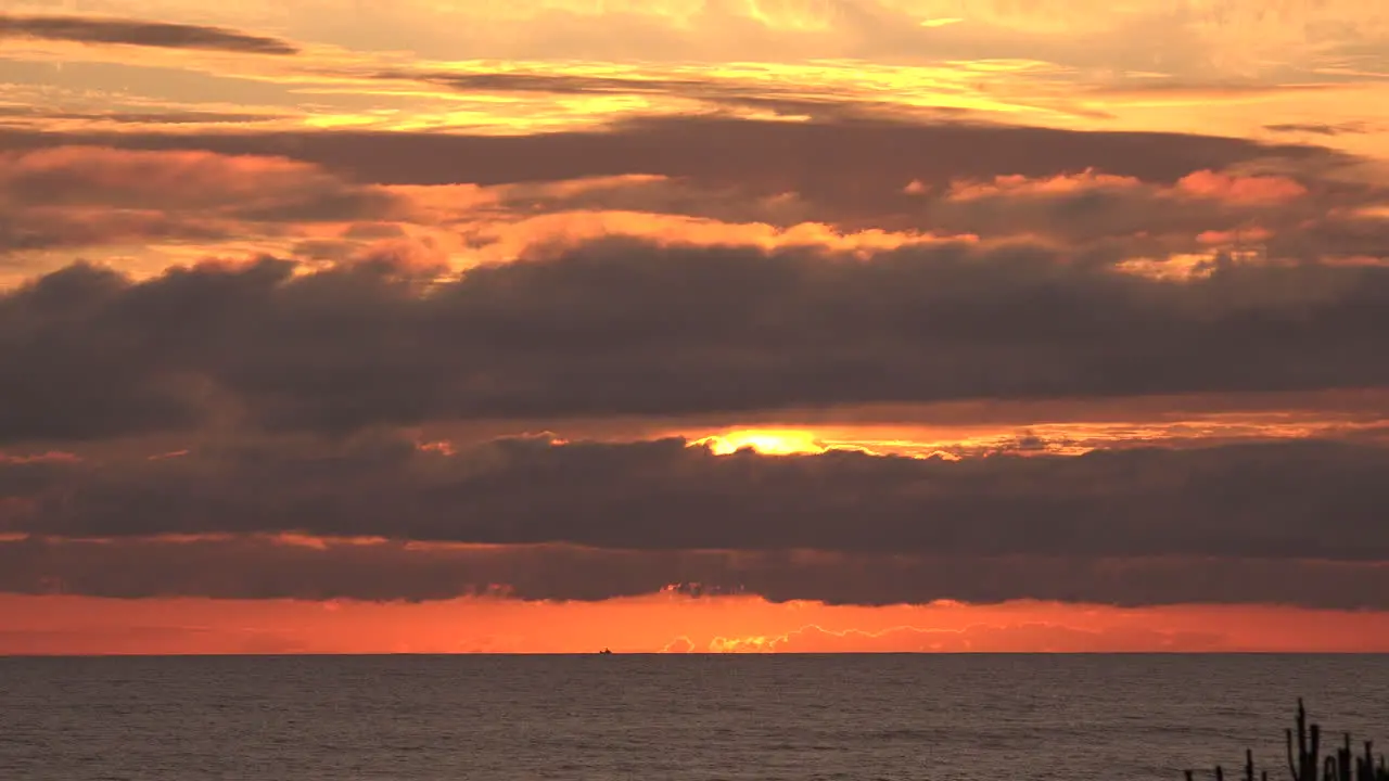 Oregon sunset and clouds time lapse