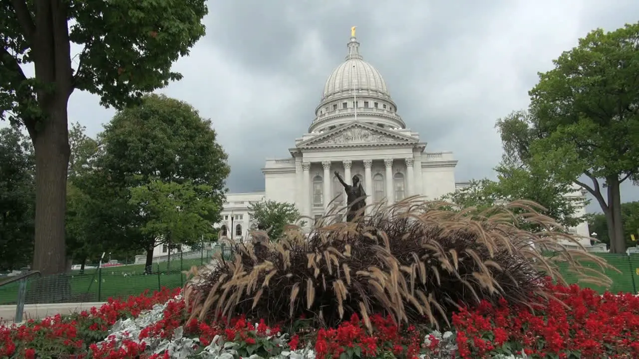 Wisconsin Madison State House with flowers