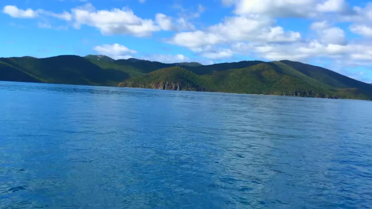 Slow motion of flat water in the Sir France Drake Channel Between US and British Virgin Islands