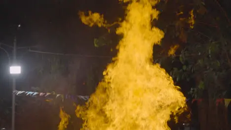 People Celebrating Hindu Festival Of Holi With Bonfire In Mumbai India 16