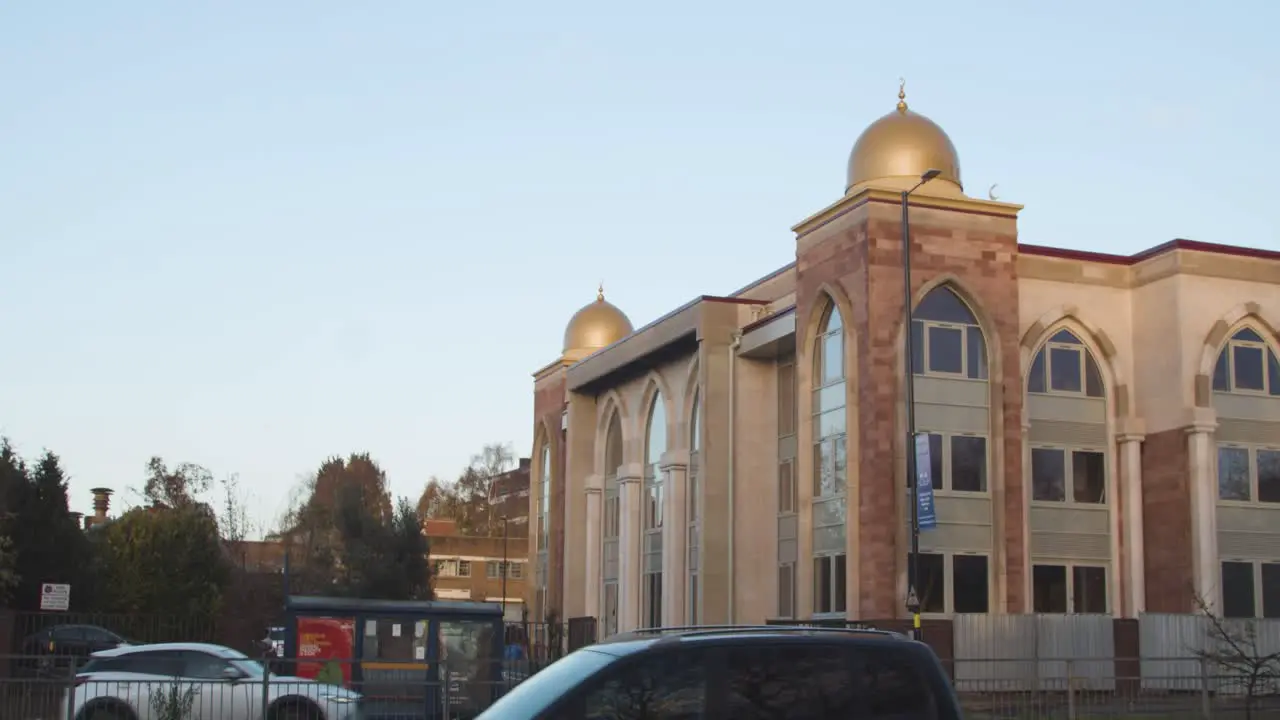 Exterior Of Birmingham Central Mosque In Birmingham UK With Traffic 3