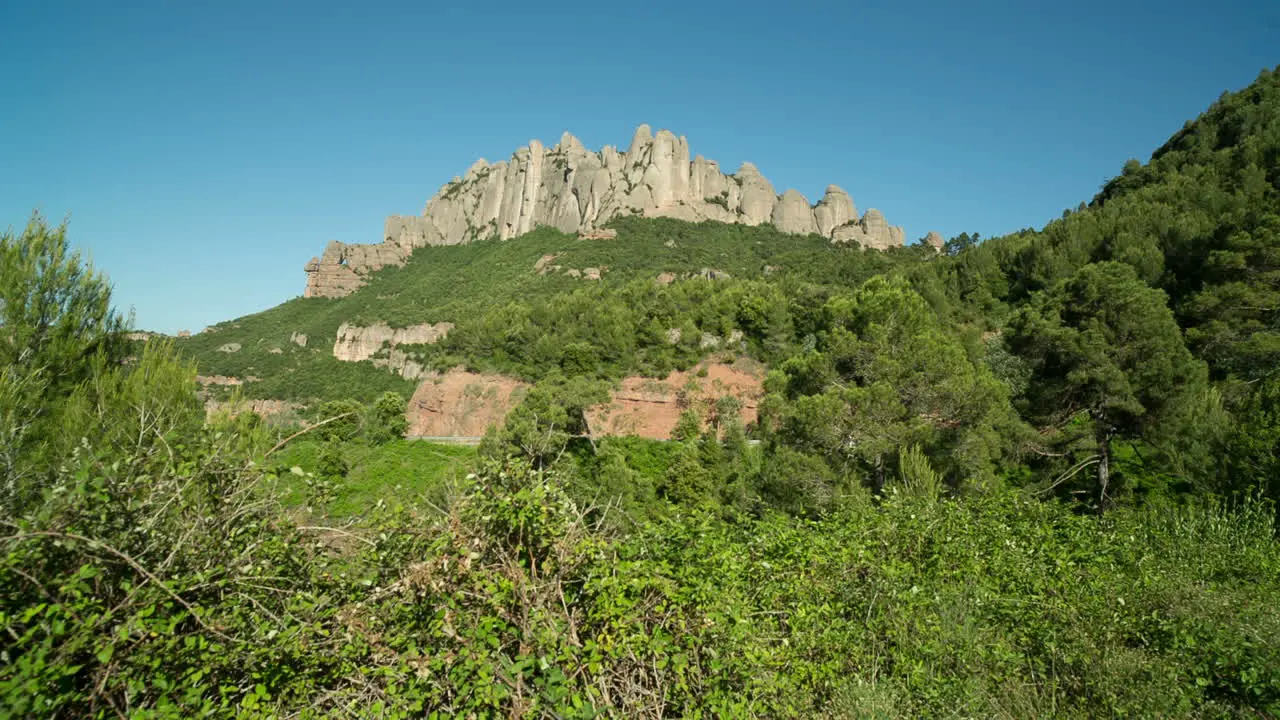 Montserrat Raw 01