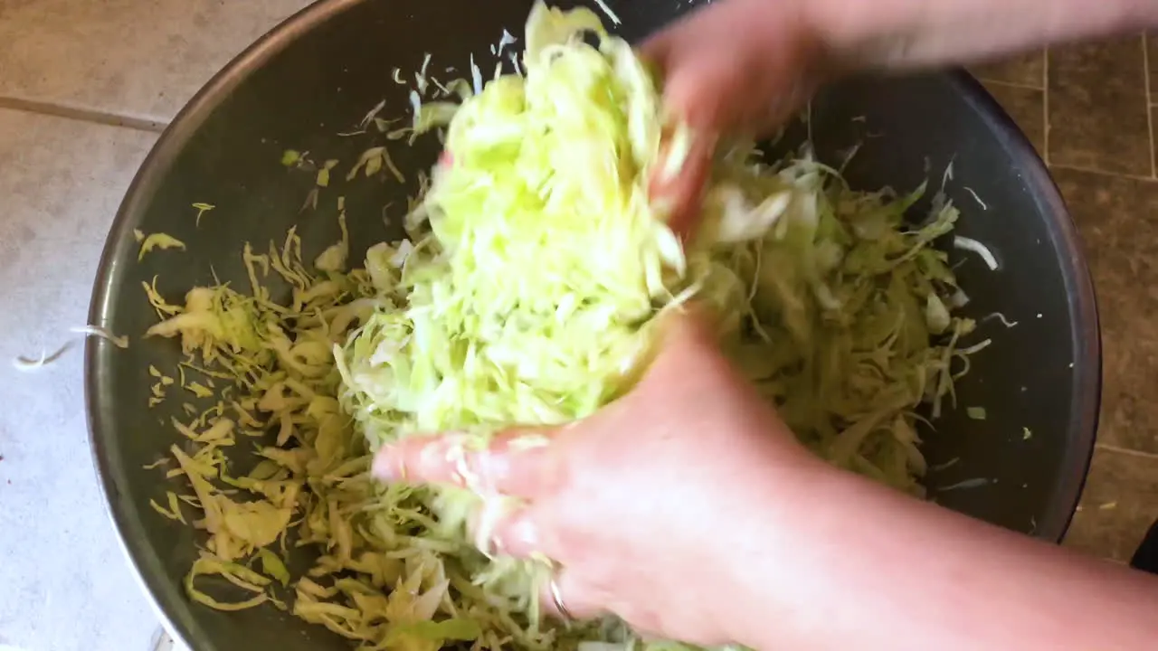 Sauerkraut preparation process