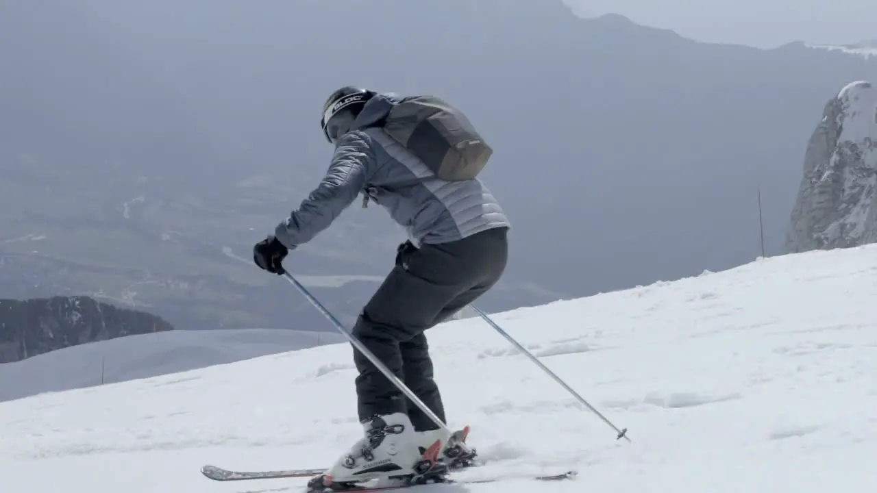 Skiing in Slow Motion 04