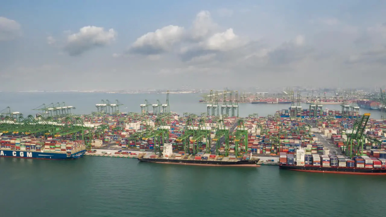 Singapore Port Hyperlapse