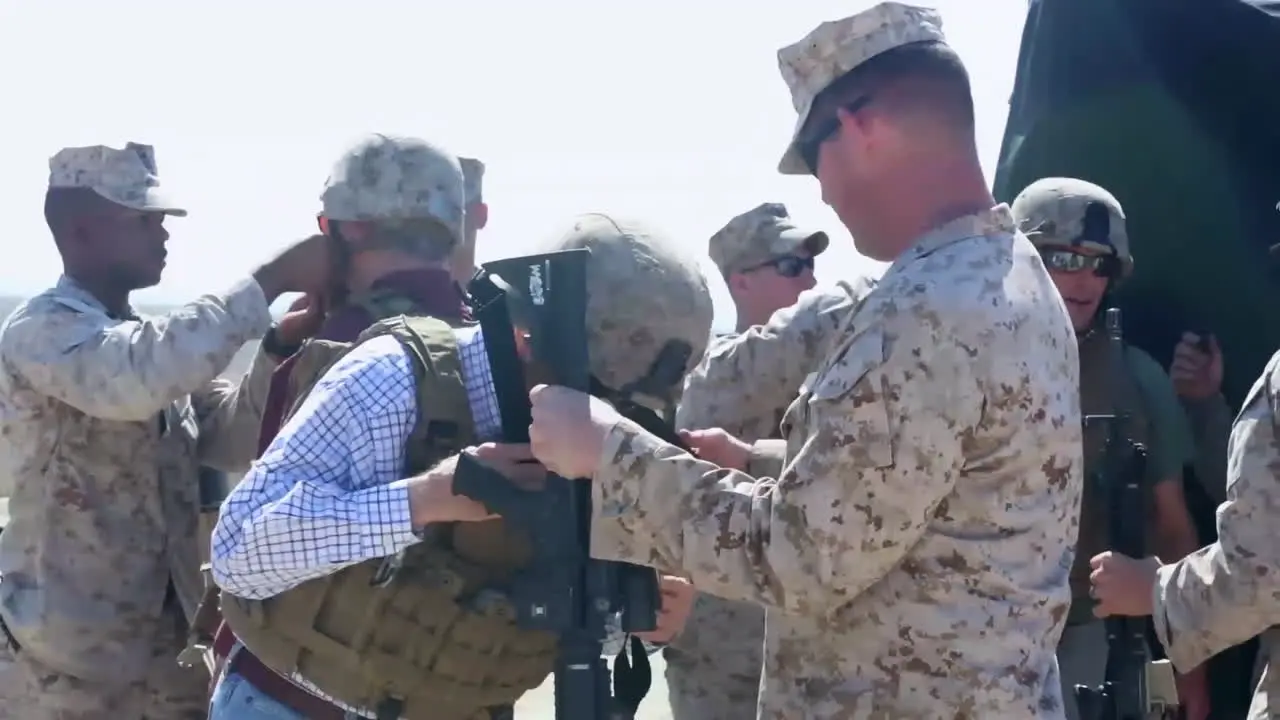 Former California Governor Pete Wilson Fires Guns With The Army At A Photo Op 1