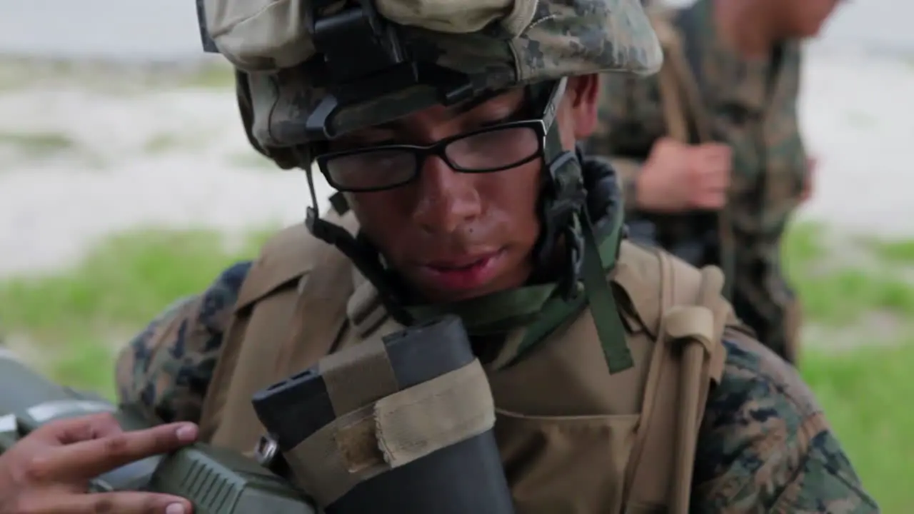 Marines And Army Soldiers Learn To Fire Shoulder Fired Weapons 1