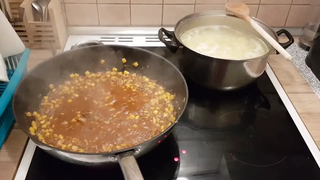 Cooking bolognese sauce for dinner