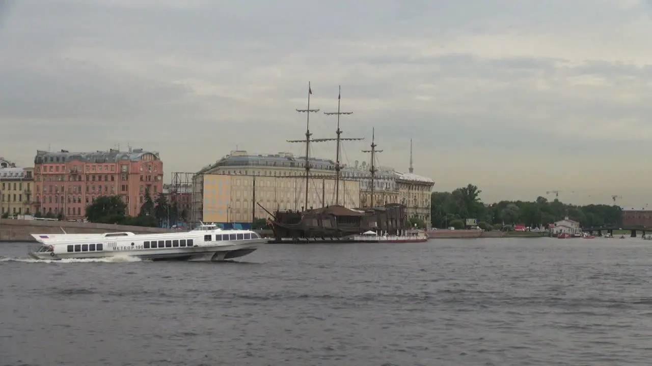 \St Petersburg Neva River three masted cafe