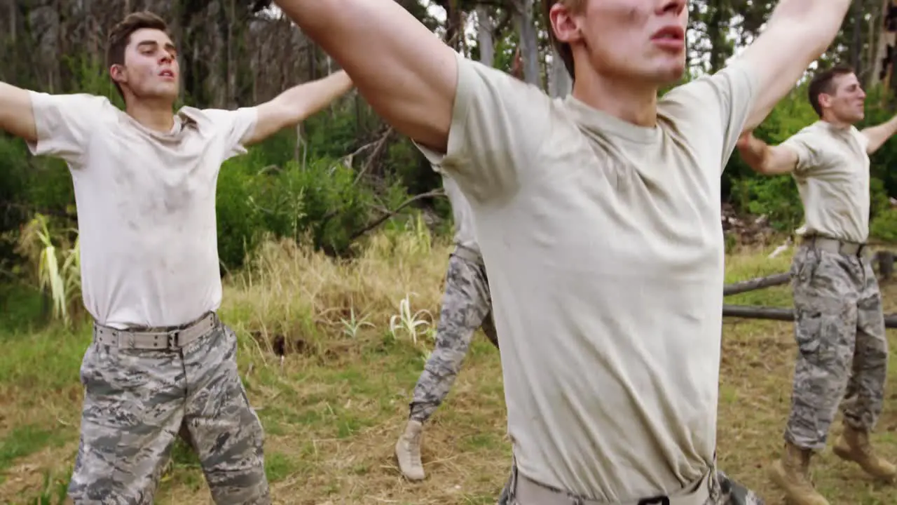 Military soldiers exercising at boot camp 4k