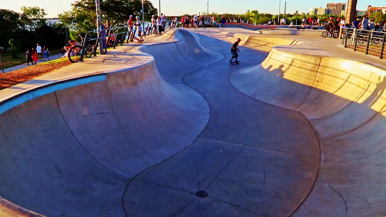 practicing skate board in porto alegre