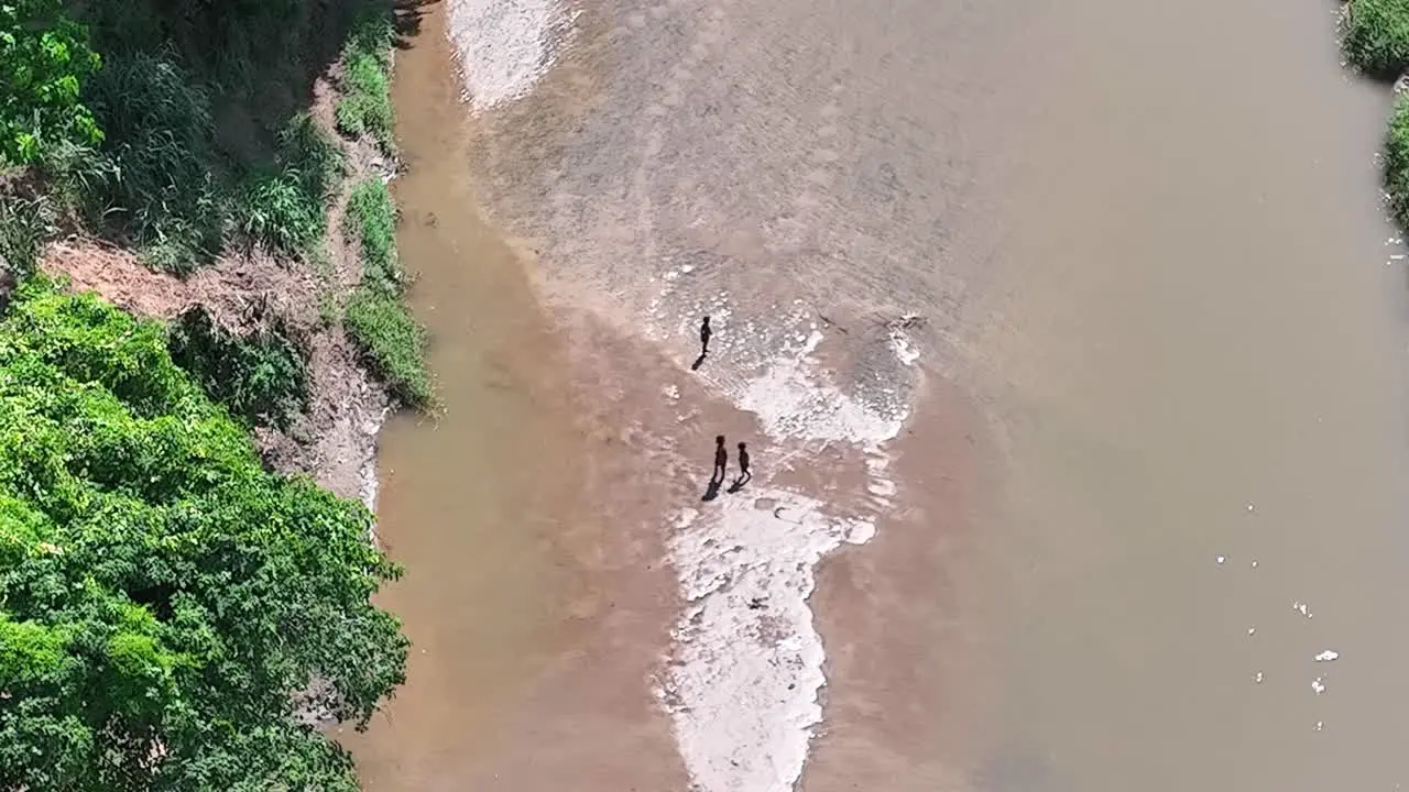 top shot of children over the haitian river children Rio massacre Dominican