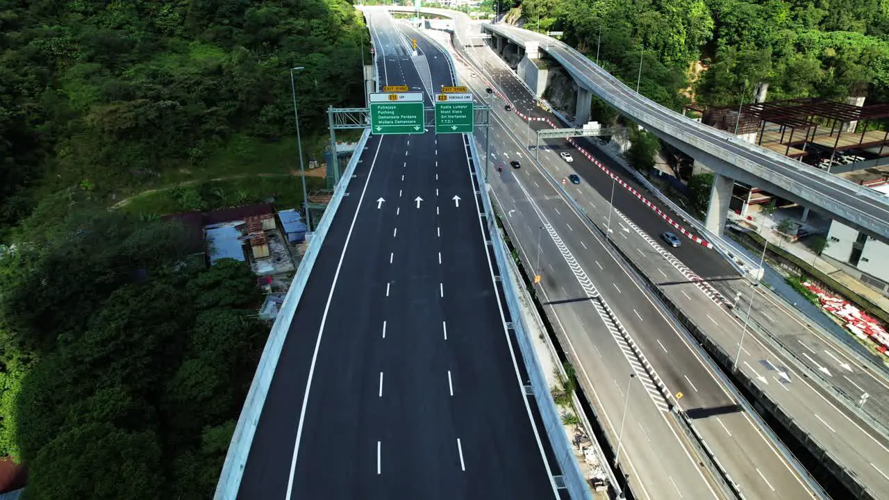 Penchala Intersection Highway Ramp for Damansara-Shah Alam Elevated Highway Sign Board