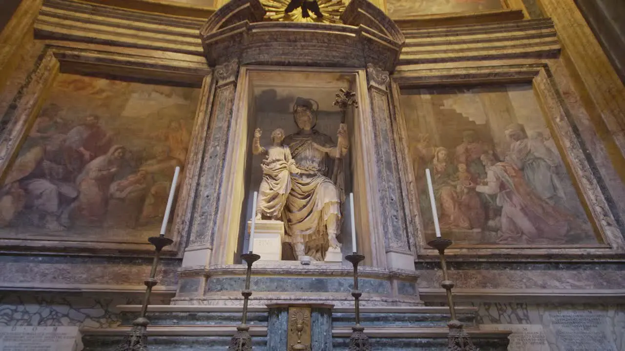 Statue Inside The Pantheon Temple