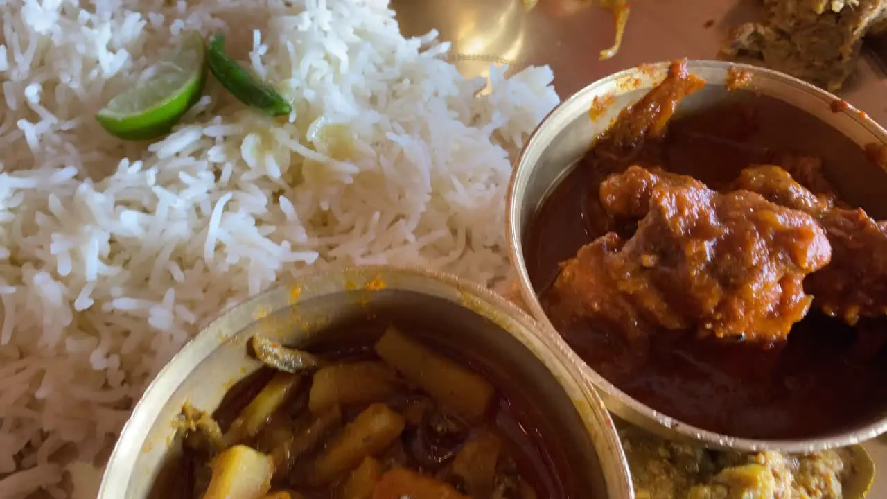 Bengali food thali in Kolkata