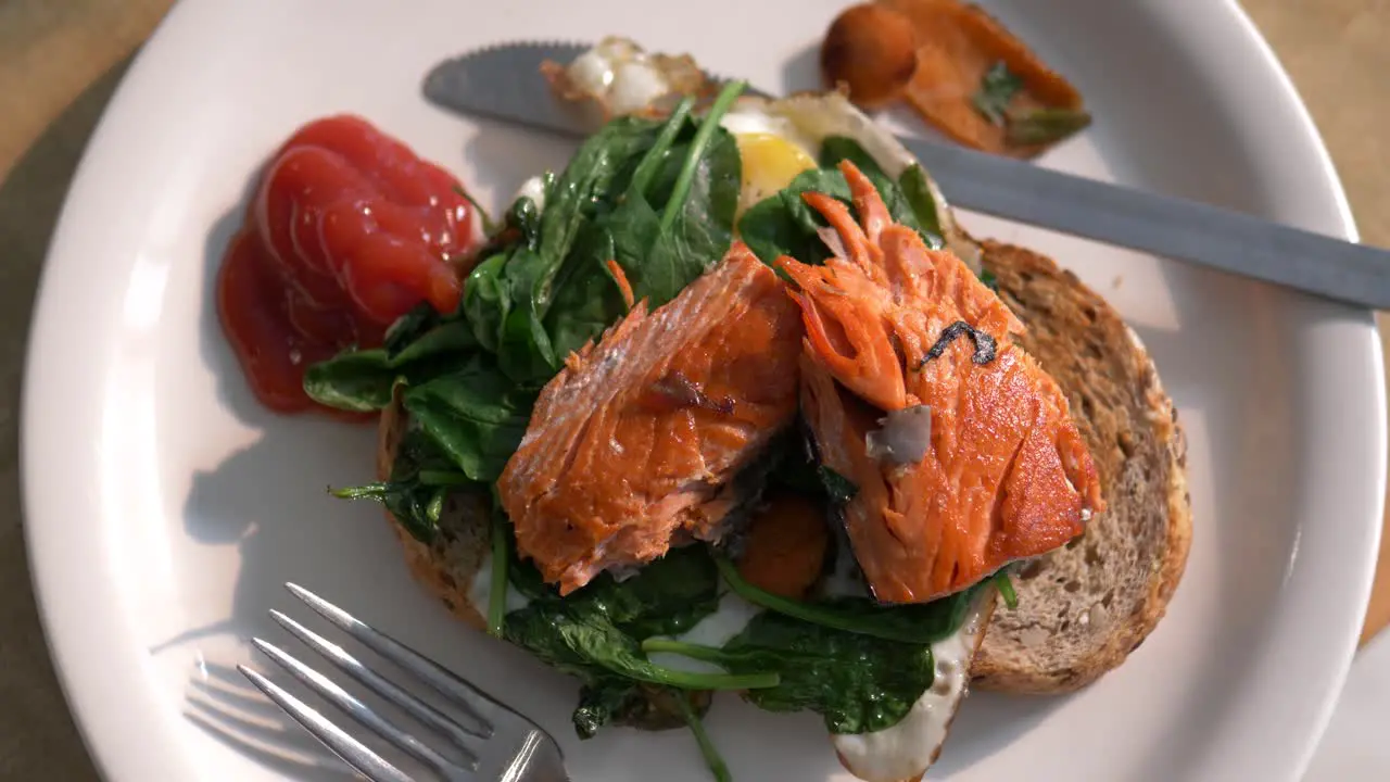 grilled salmon spinach toast with ketchup