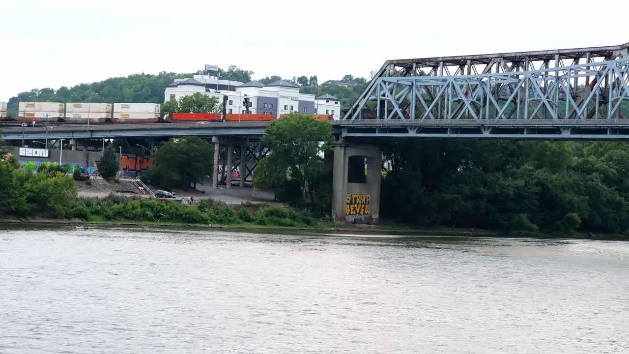 C And O Railroad Bridge Cantilever Truss Bridge Over Ohio River In Covington Kentucky USA