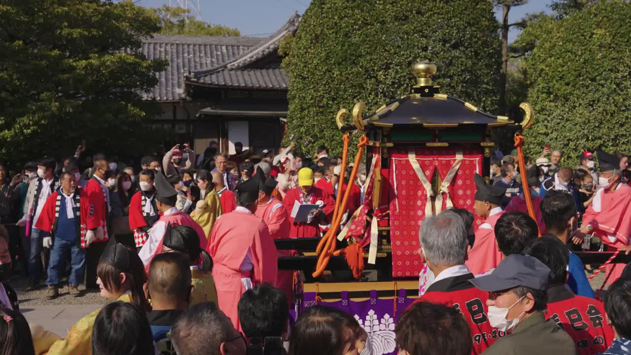 Portable Mikoshi Shrine carried through Tagata Shrine at Honensai