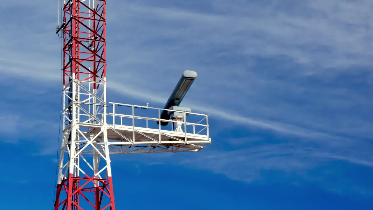 Fast moving marine radar tower