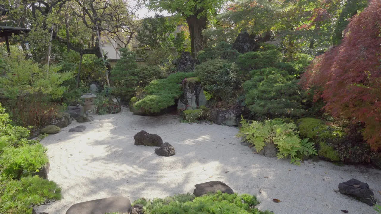 A small Zen garden located in a very quiet neighborhood of Tokyo the design combines rocks stones and carefully selected plants