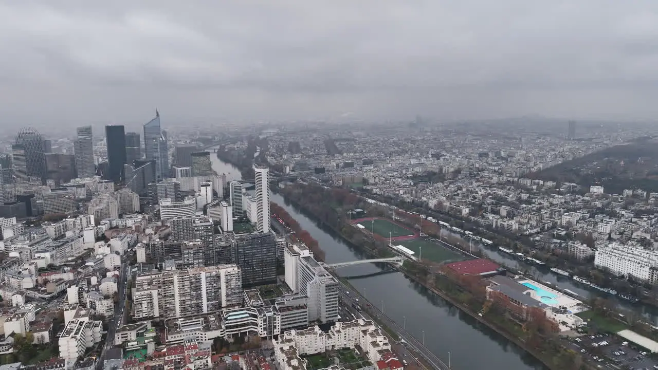 Paris's financial quarter La Défense enveloped in a cloudy ambiance