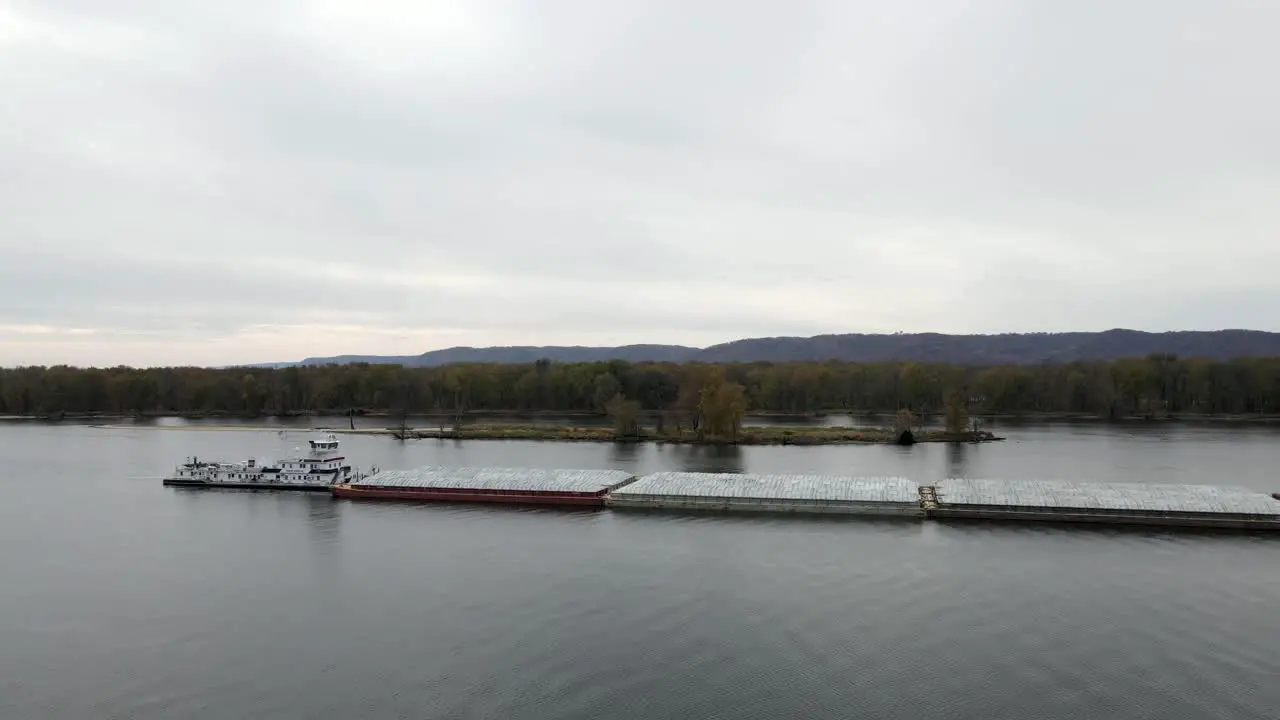 Large cargo barge on the Mississippi River-1