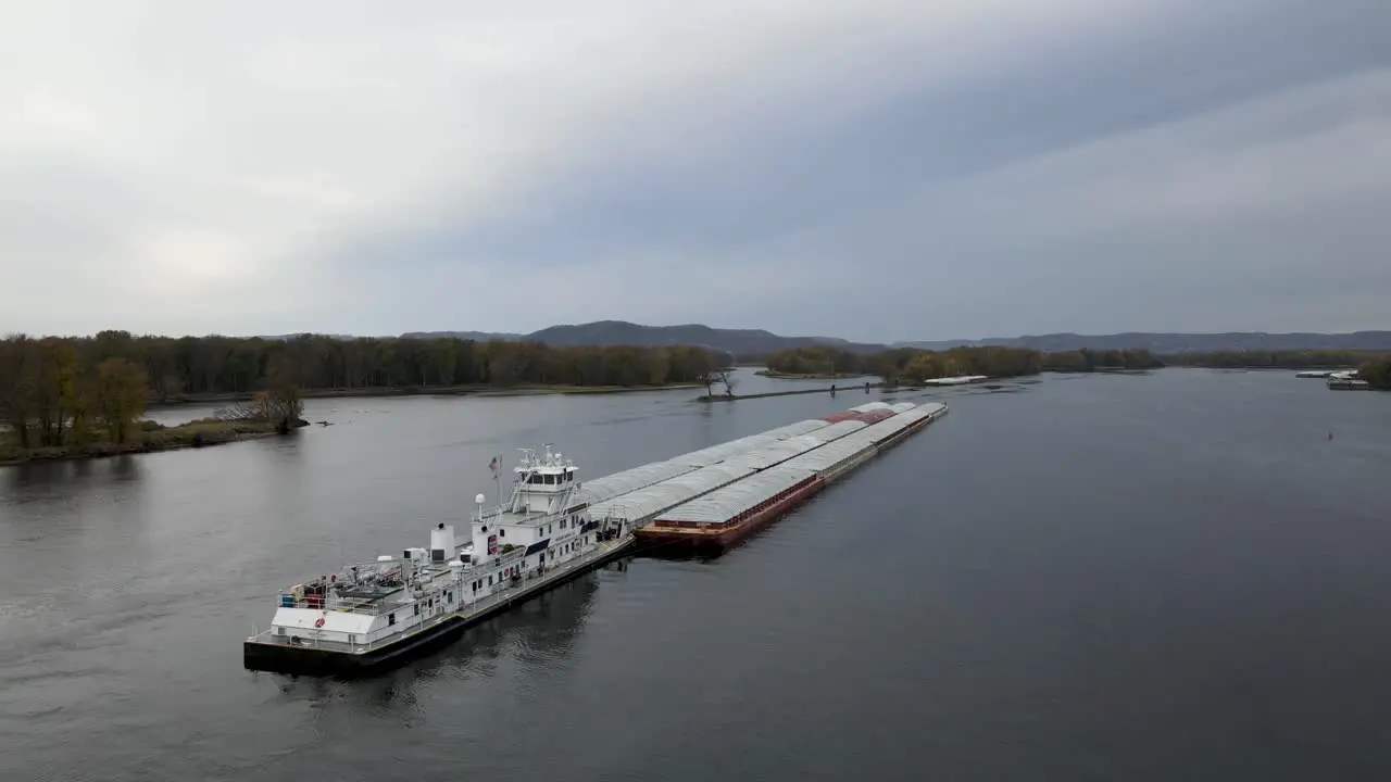 Barge on the Mississippi River-4