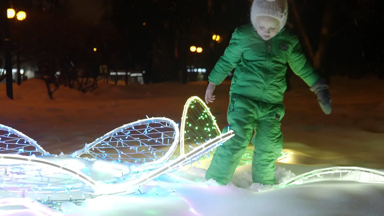 Walk in the park in winter