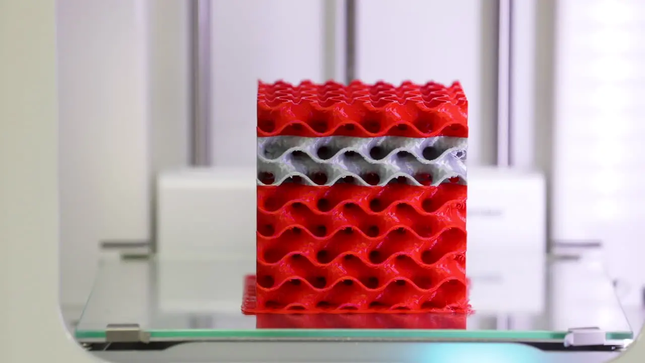 3D printer prints innovative plastic parts