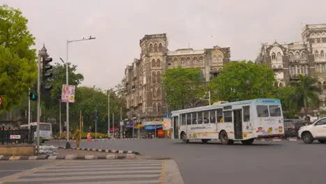 Traffic At Junction Near Gateway Of India In Mumbai