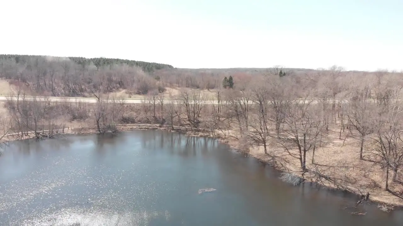 dry enviroment around a lake