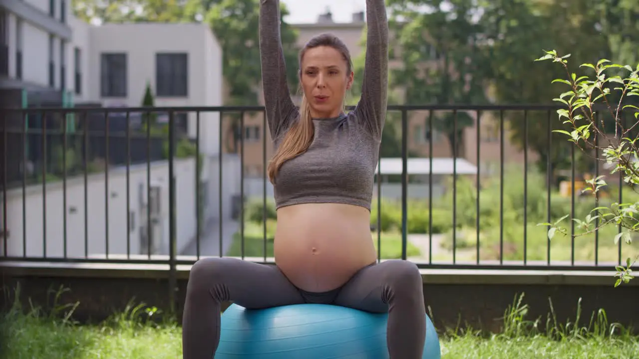 Pregnant woman during the exercise