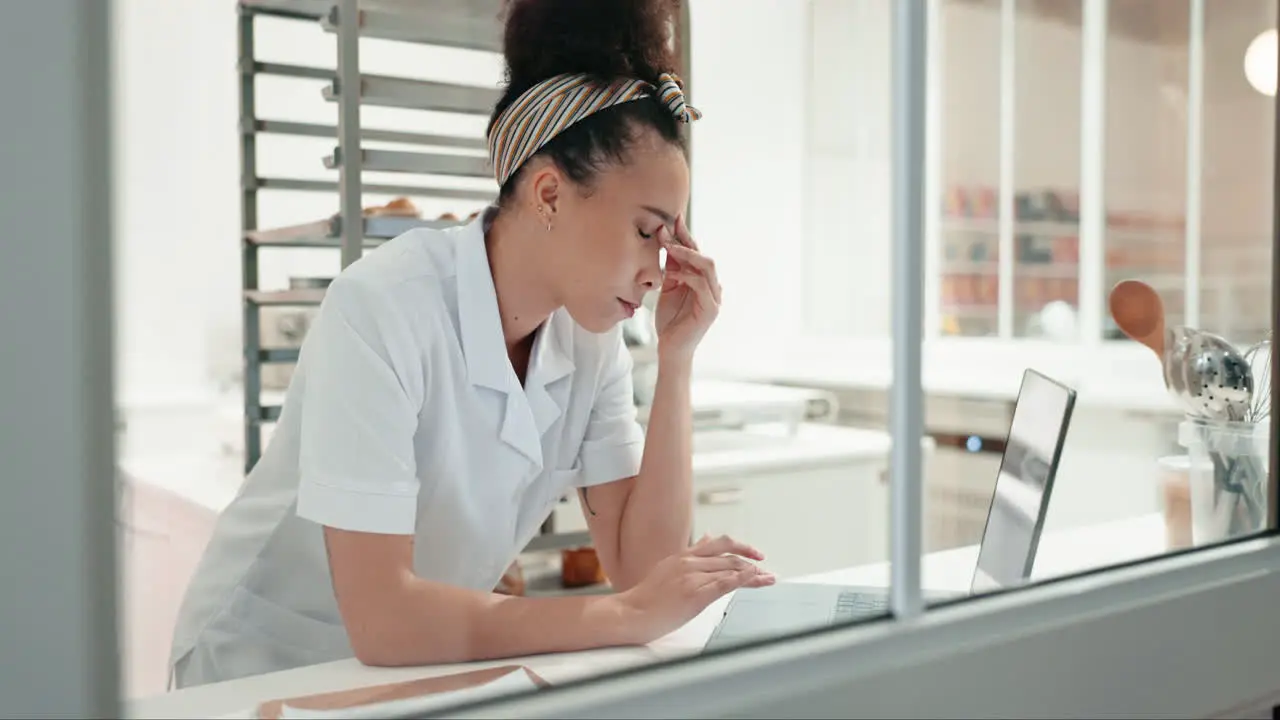 Chef laptop and woman with stress