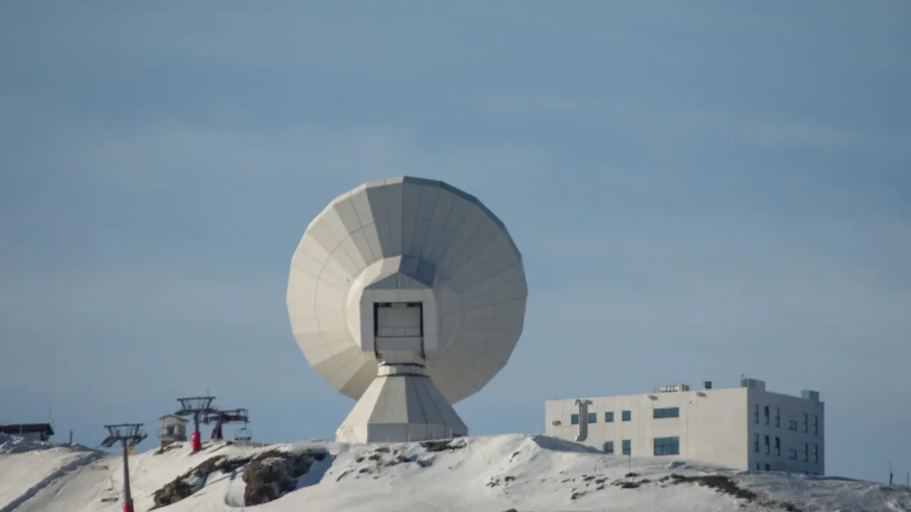 Sierra Nevada Mountain Radar 4K 01