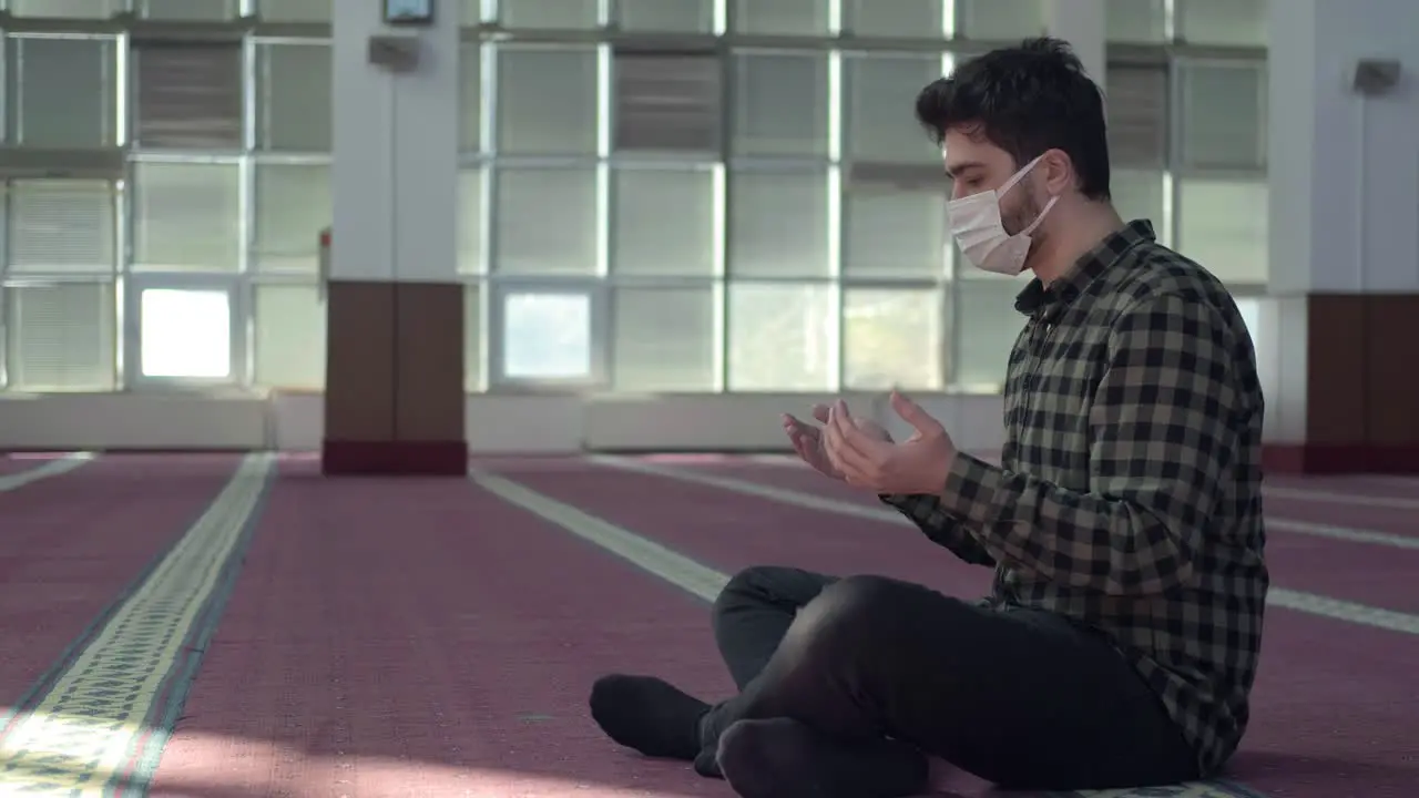 Muslim Praying During Pandemic