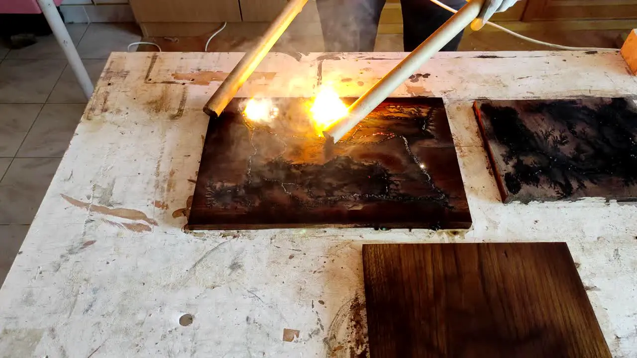 Fractal burning wood with high voltage electricity in wood working technique