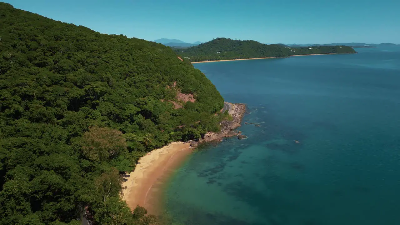 Perfect beach Whitsunday tropical Daintree Rainforest