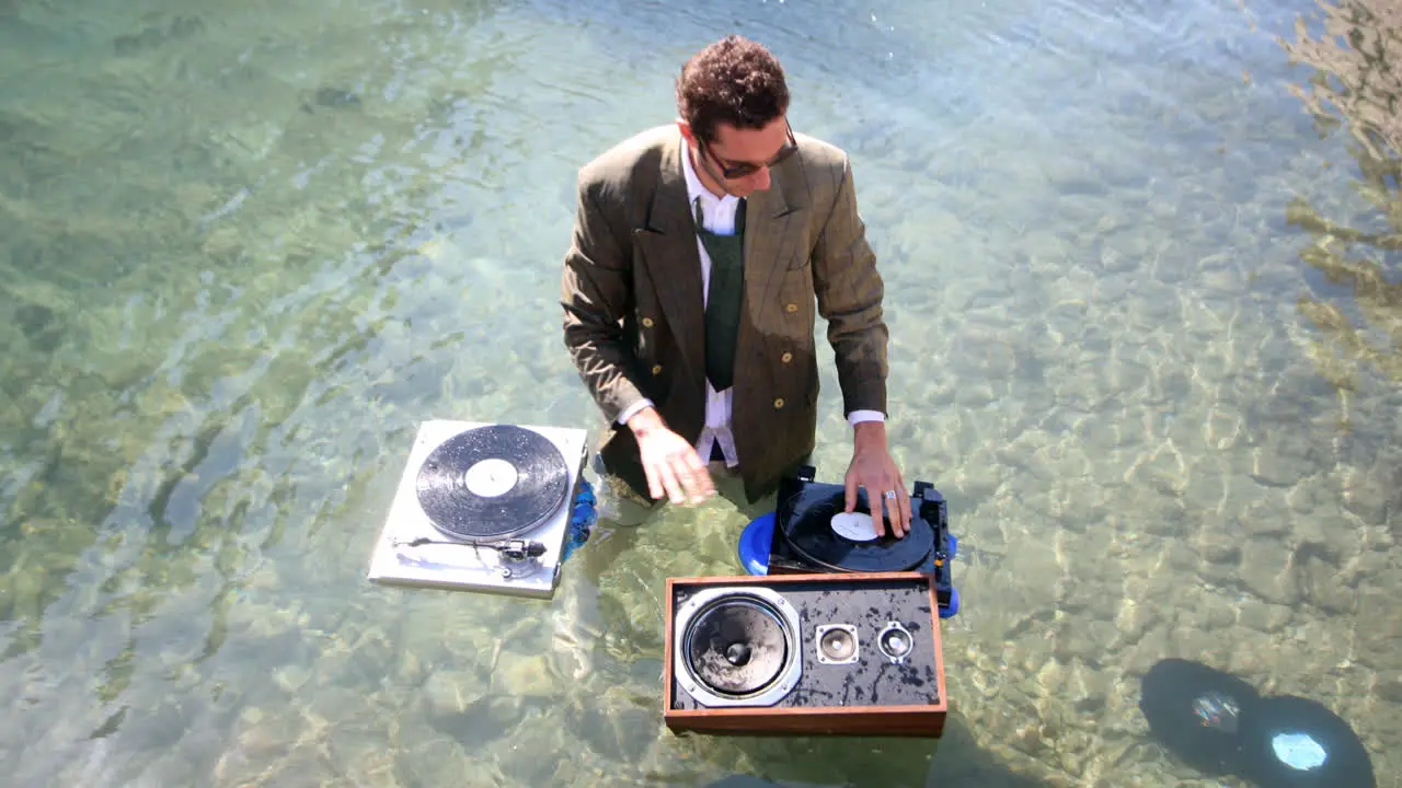 Water DJ 03