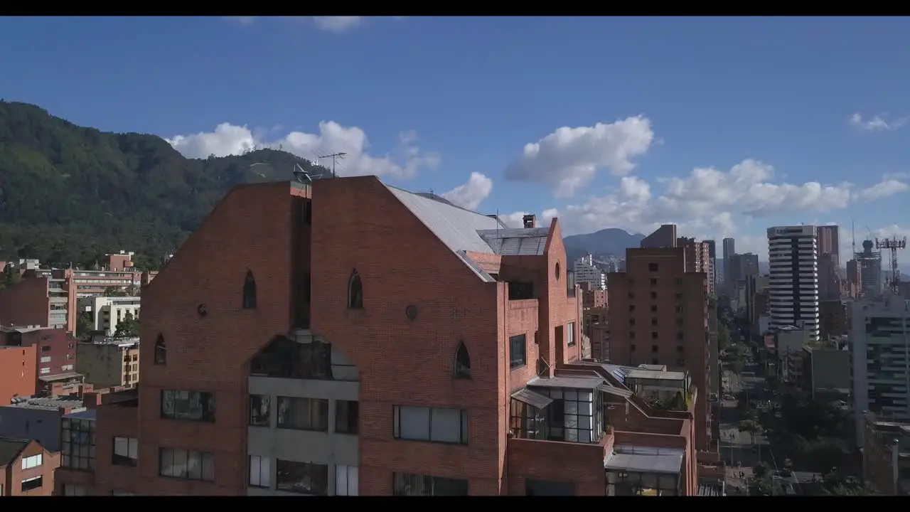 Panoramic photo of the city of Bogotá with many buildings in the north of the city large building of Bogotá and its terraces