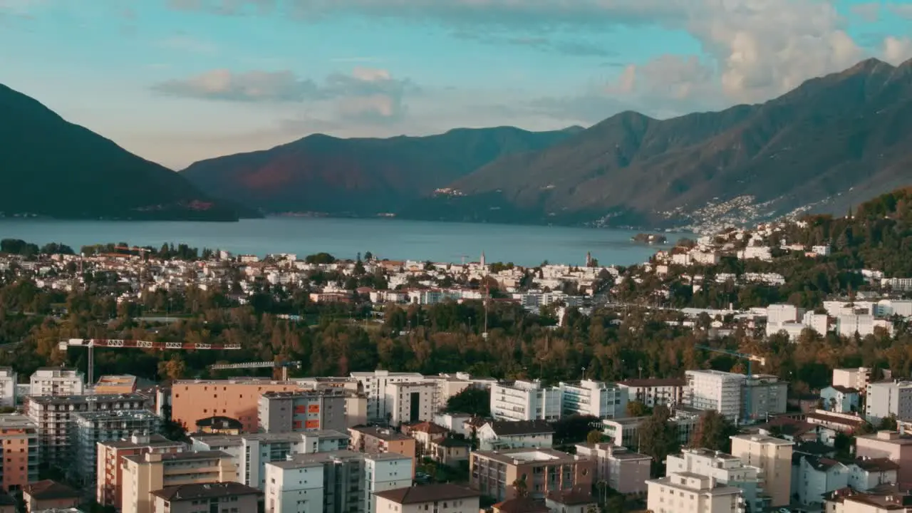 A timelaps of a City between Mountains