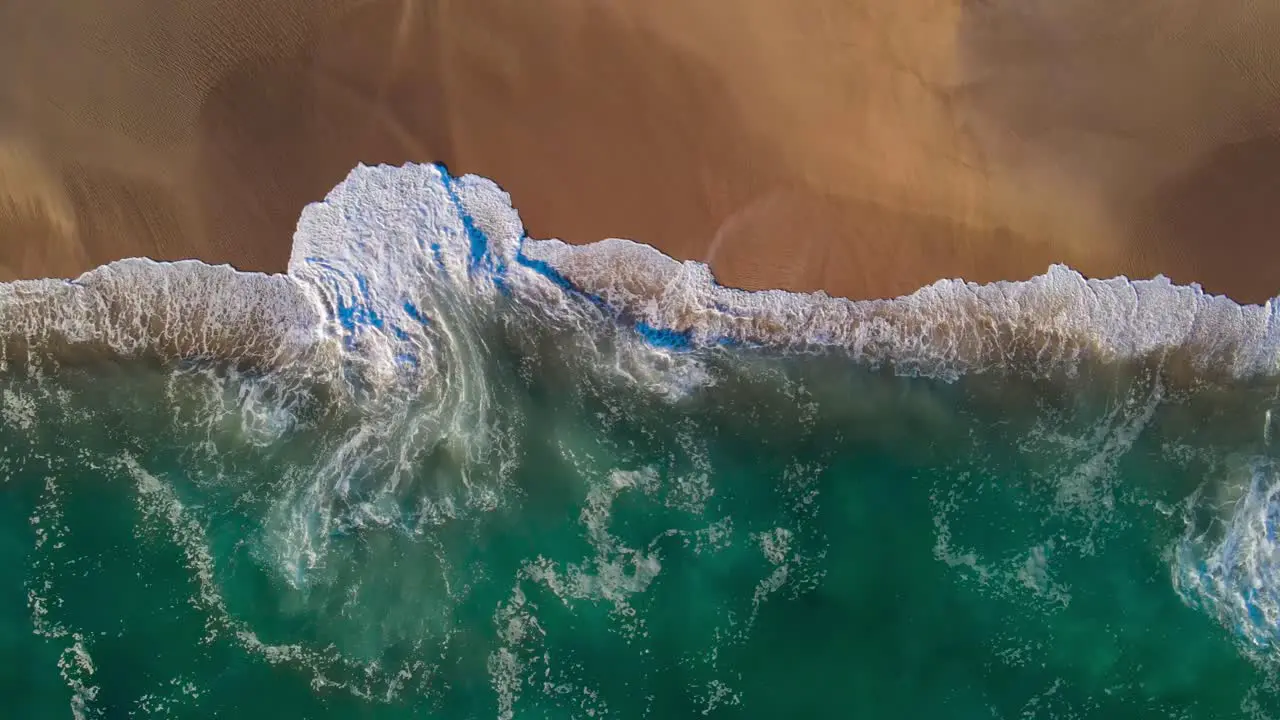 Cenital vista of the sean and the waves in litoral central de chile quinta región