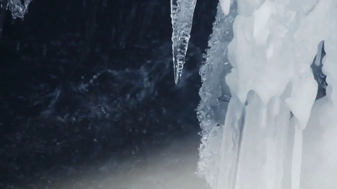 Carámbanos Hielo Derritiéndose Lluvia De Primavera De Cerca Carámbanos De Primavera Fondo De Primavera