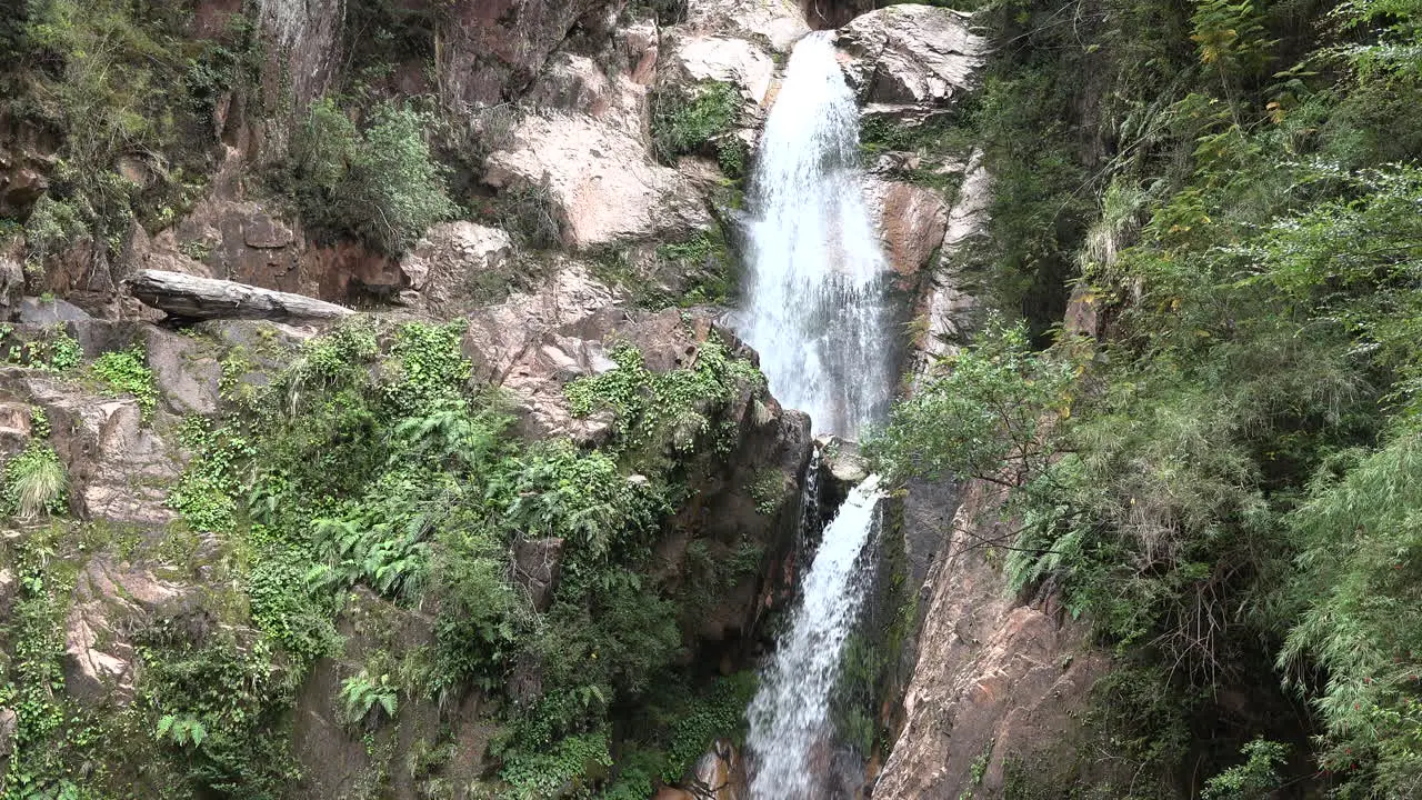 Chile Patagonien Doppelter Wasserfall