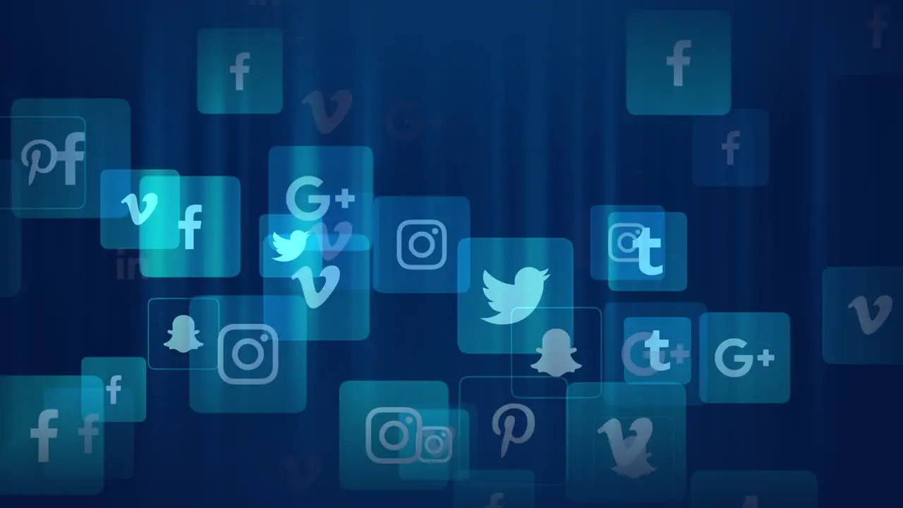 Motion icons of social networks on simple background 5